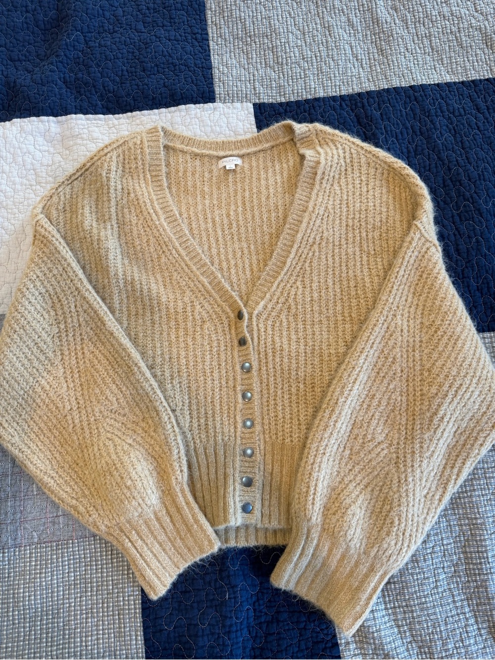 Pilcro Women’s Large Tan/Yellow tone Ribbed V-Neck Button Cardigan